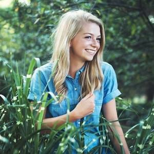 Meet your Posher, Carly